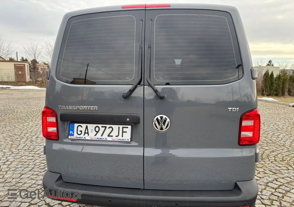 VOLKSWAGEN Transporter 