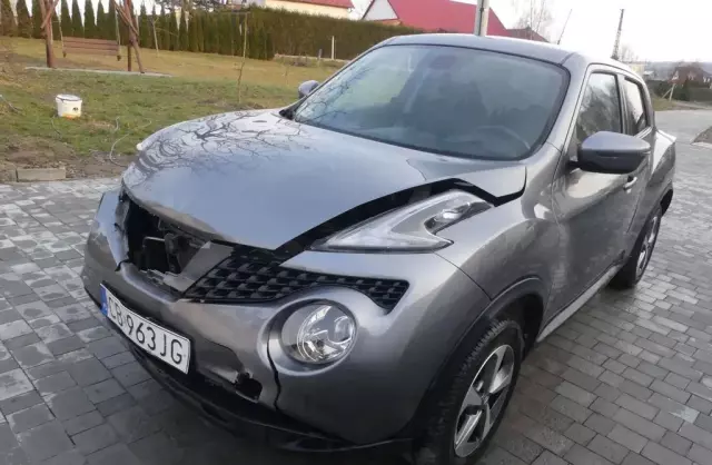 NISSAN Juke 