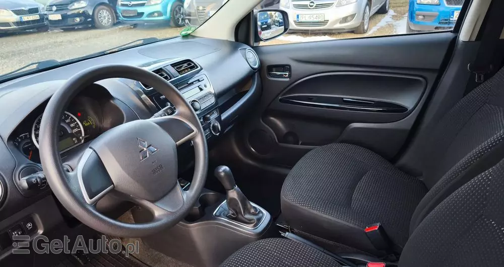 MITSUBISHI Space Star 