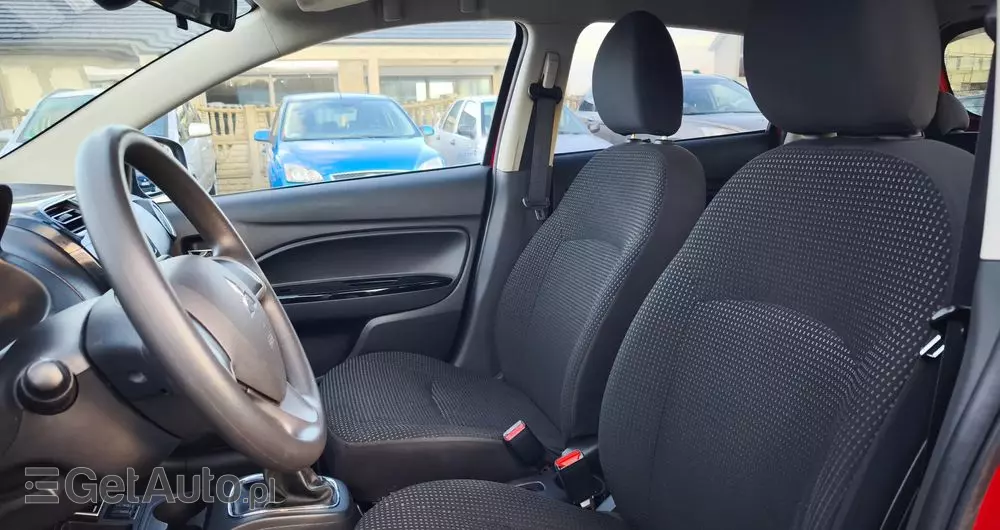 MITSUBISHI Space Star 