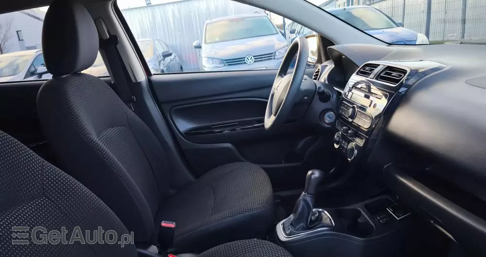 MITSUBISHI Space Star 