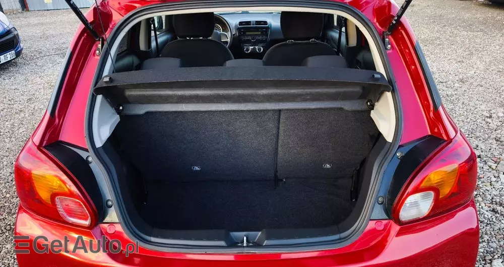 MITSUBISHI Space Star 