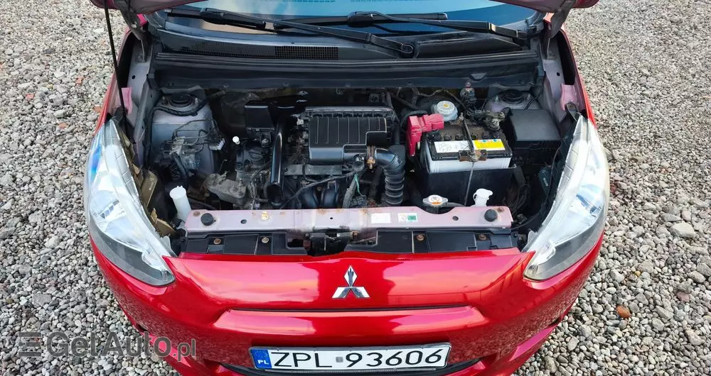 MITSUBISHI Space Star 