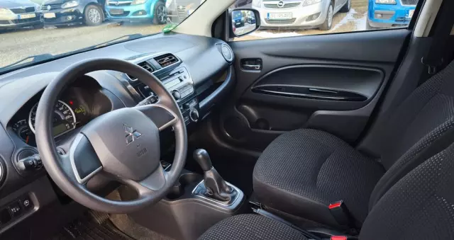 MITSUBISHI Space Star 