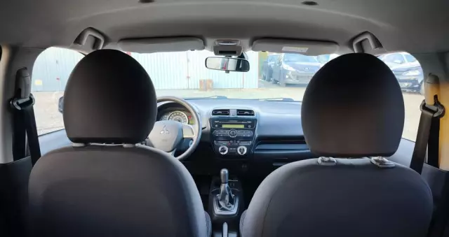 MITSUBISHI Space Star 