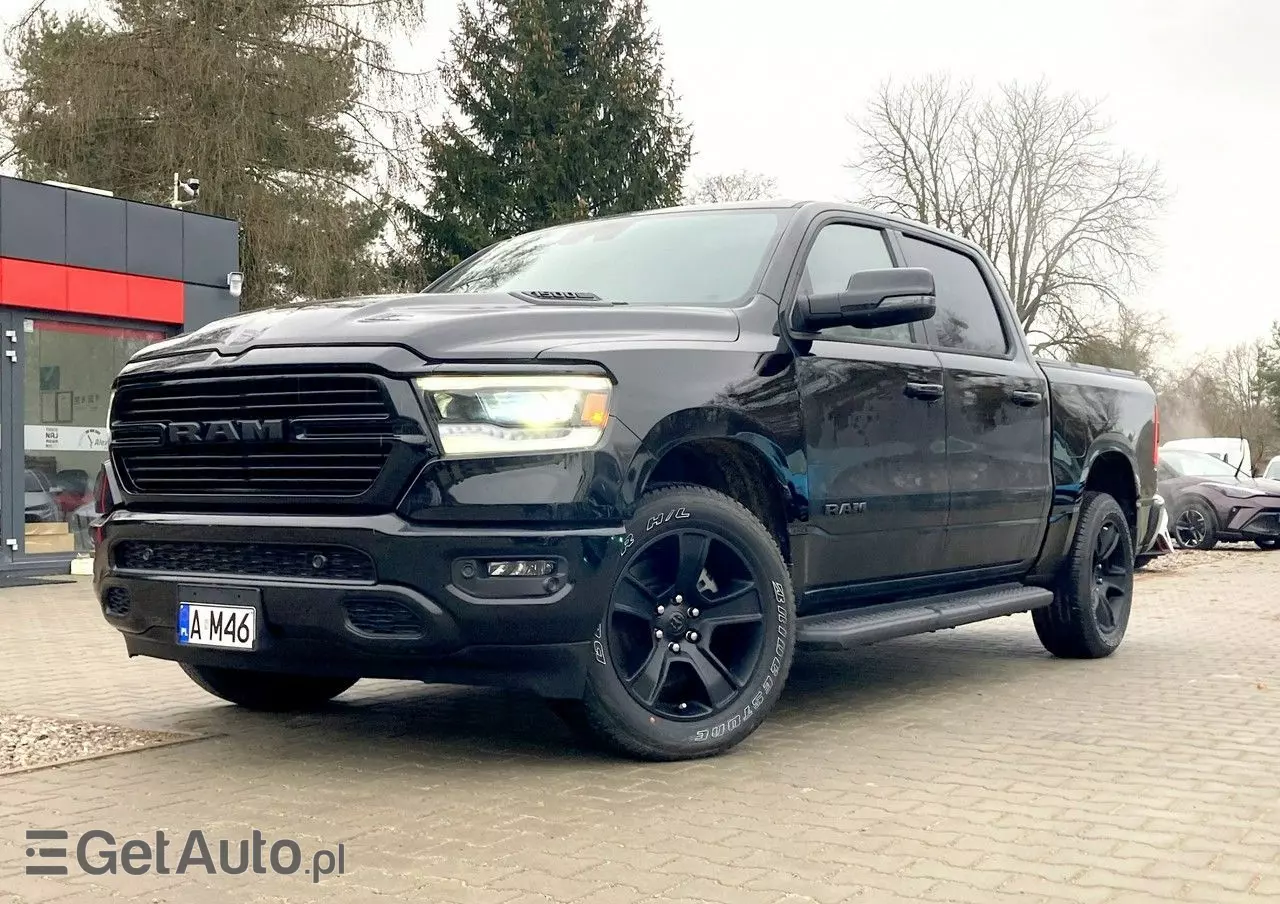 RAM 1500 Crew Cab Sport