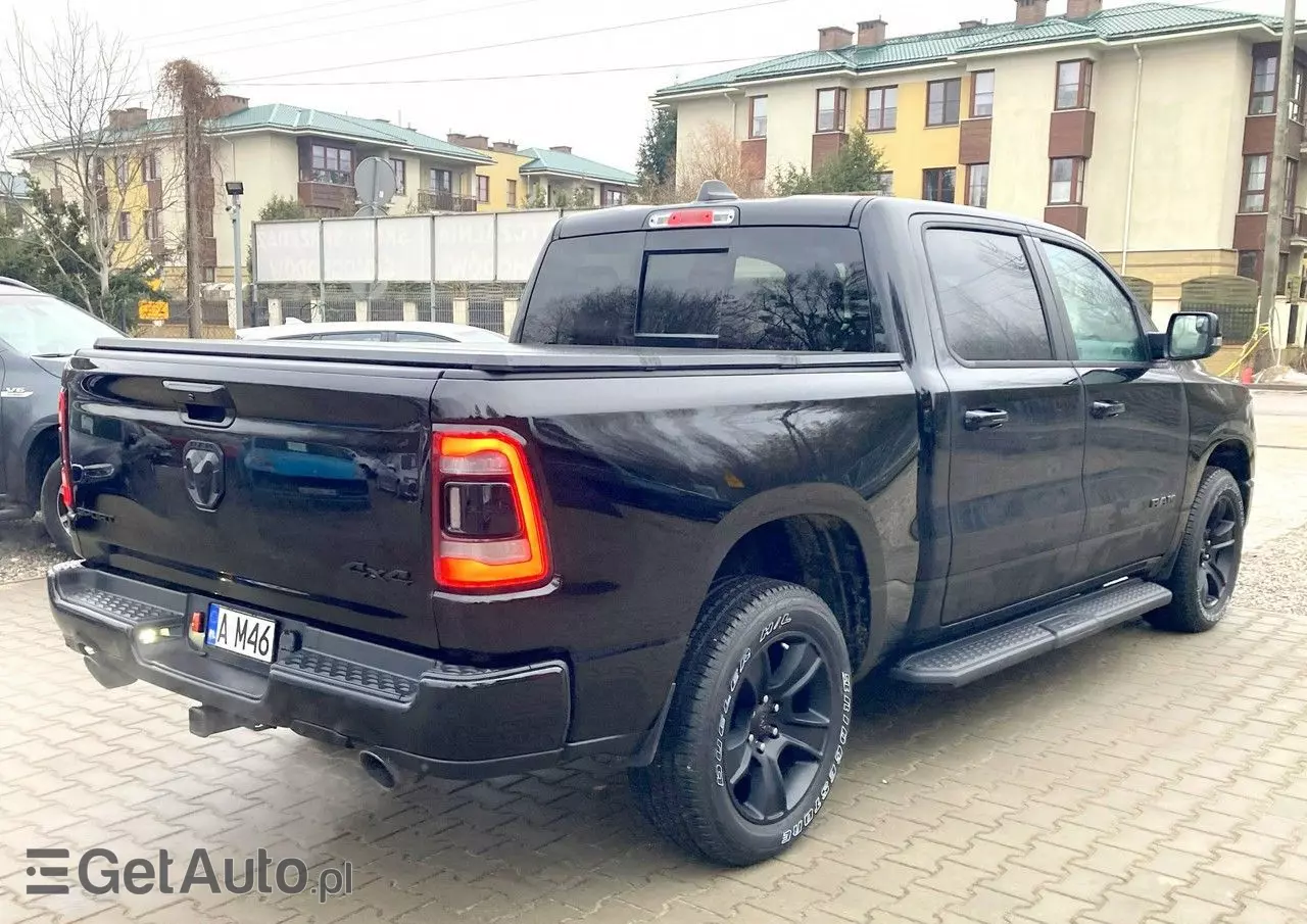 RAM 1500 Crew Cab Sport