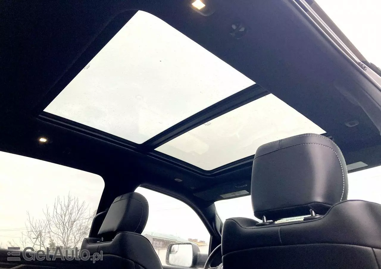 RAM 1500 Crew Cab Sport