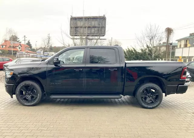 RAM 1500 Crew Cab Sport