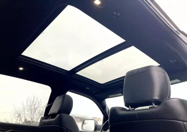 RAM 1500 Crew Cab Sport