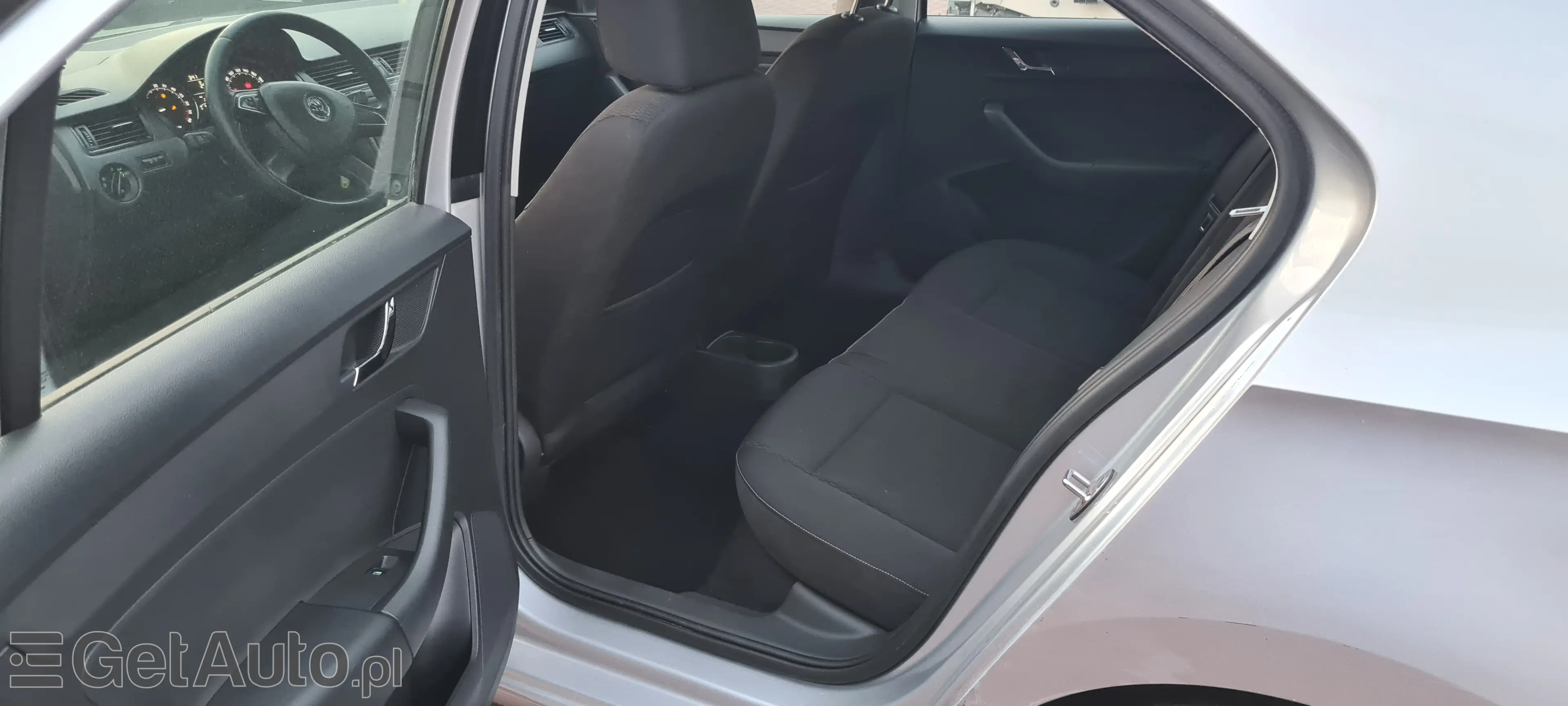 SKODA Rapid Ambition