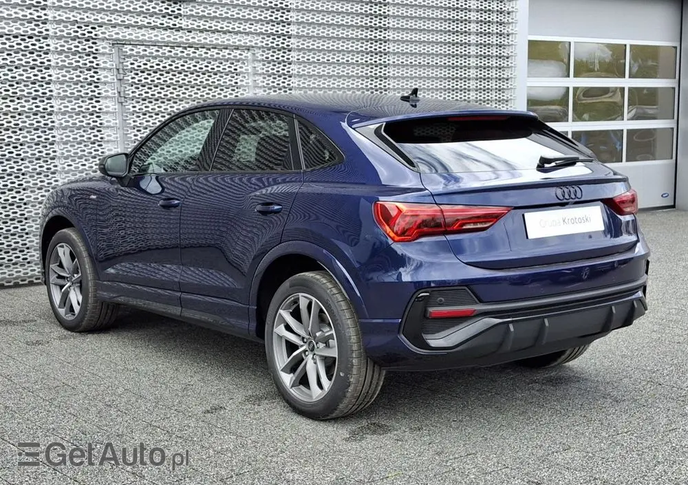 AUDI Q3 Sportback 