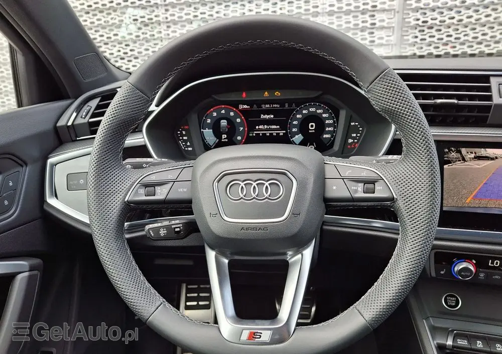 AUDI Q3 Sportback 