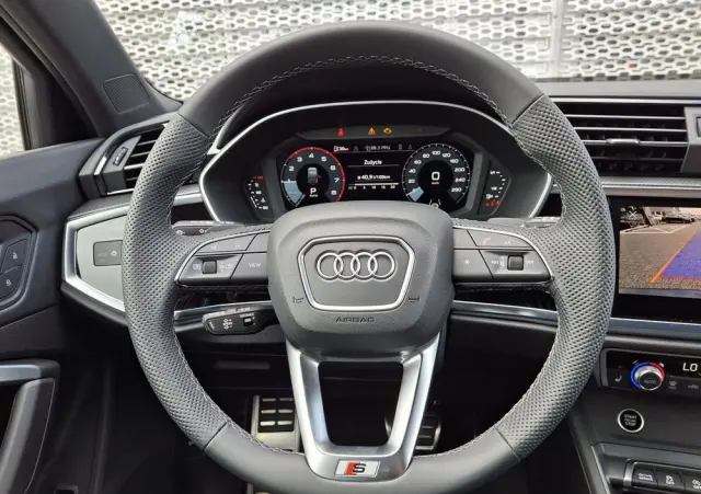AUDI Q3 Sportback 