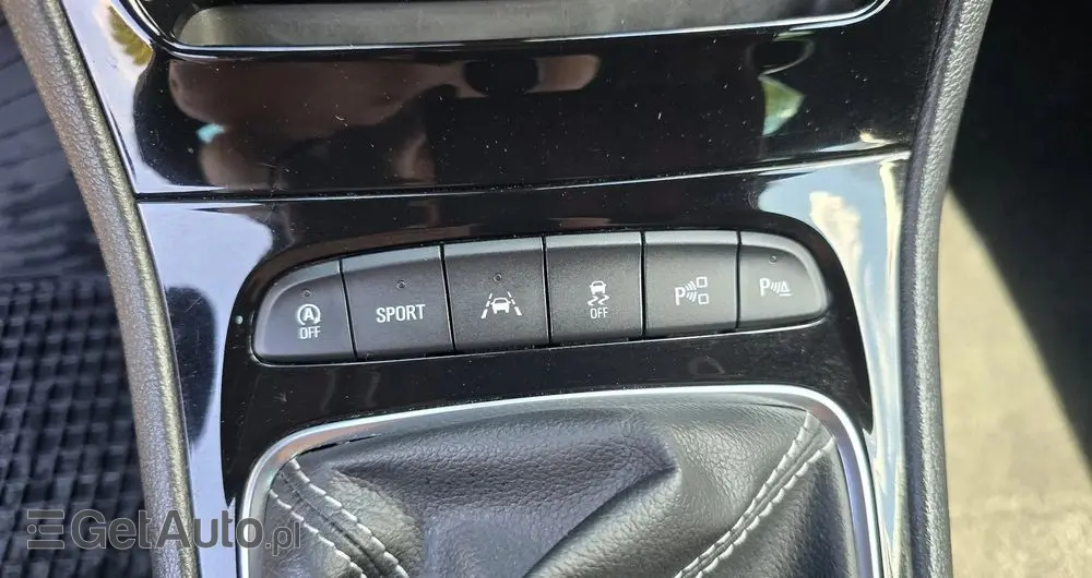 OPEL Astra 1.6 Turbo Start/Stop Dynamic