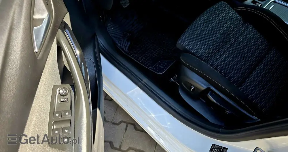 OPEL Astra 1.6 Turbo Start/Stop Dynamic