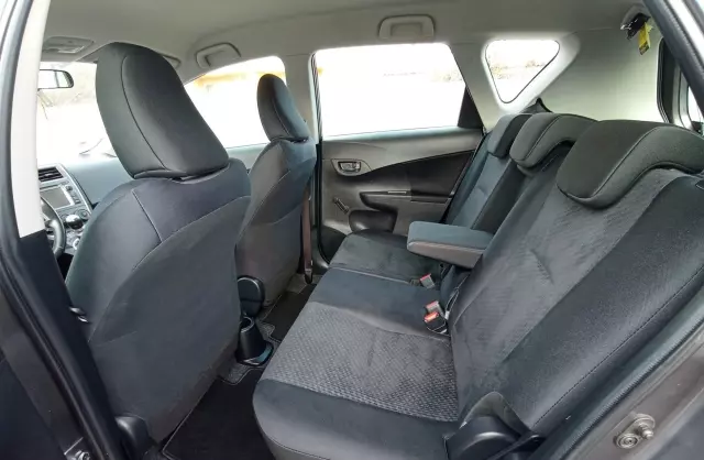 TOYOTA Verso-S 1.33 Dual VVT-i (98 KM)