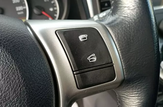 TOYOTA Verso-S 1.33 Dual VVT-i (98 KM)