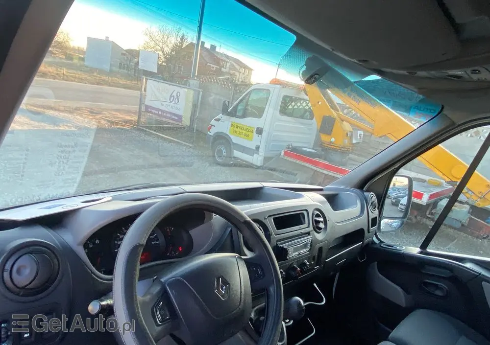 RENAULT Master 