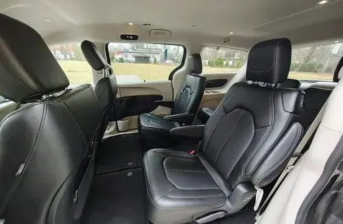 CHRYSLER Pacifica 