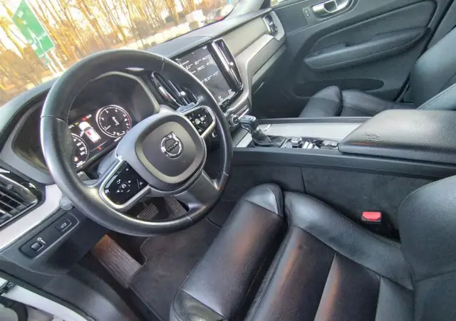 VOLVO XC 60 D4 Inscription