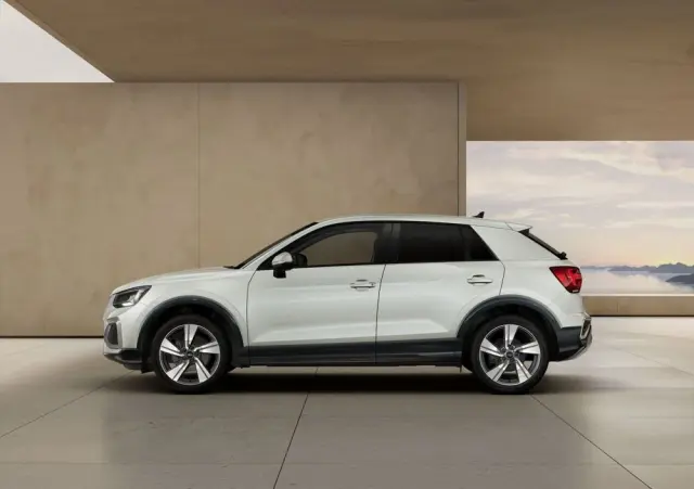 AUDI Q2 