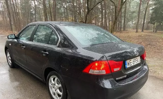 KIA Magentis 