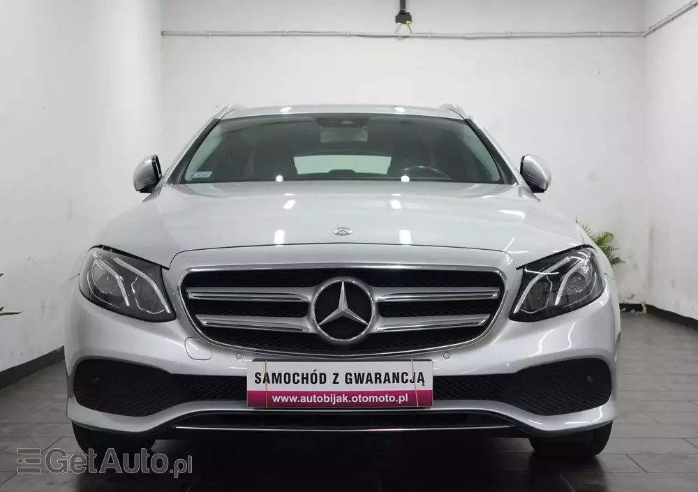 MERCEDES-BENZ Klasa E 220 d T 9G-TRONIC