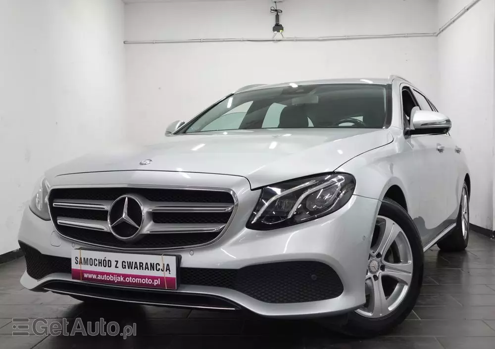 MERCEDES-BENZ Klasa E 220 d T 9G-TRONIC