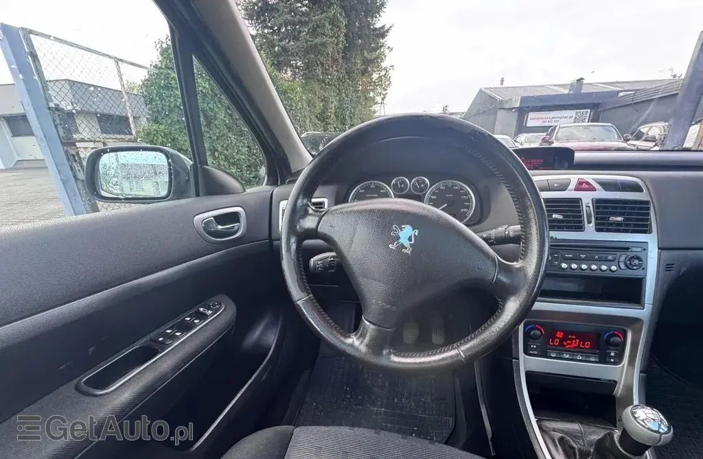 PEUGEOT 307 