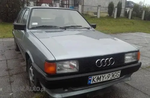 AUDI 80 