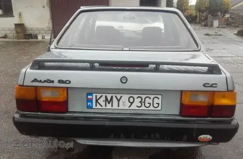 AUDI 80 