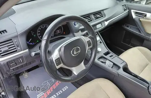 LEXUS CT 