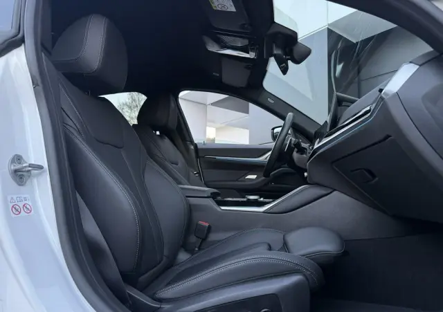 BMW Seria 4 420d xDrive Sport-Aut M Sport