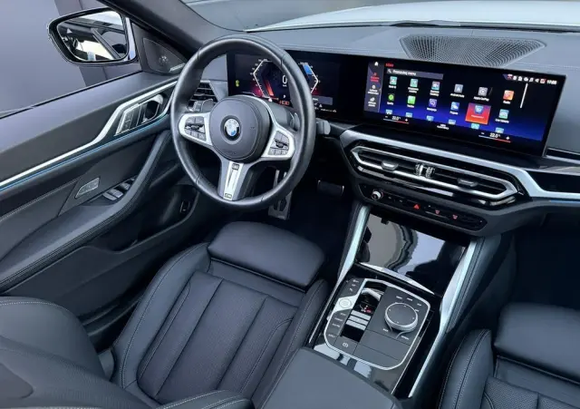 BMW Seria 4 420d xDrive Sport-Aut M Sport