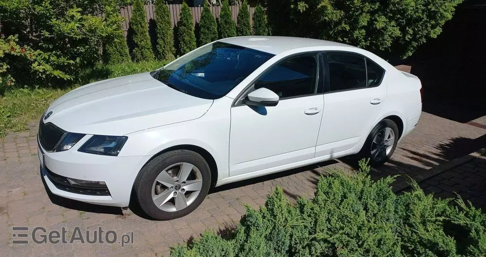 SKODA Octavia 1.5 TSI ACT Ambition DSG