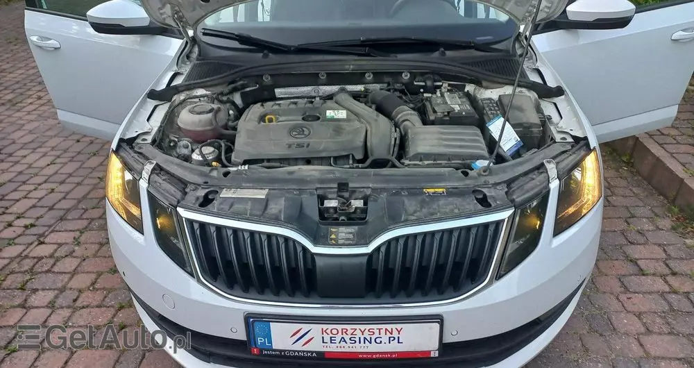 SKODA Octavia 1.5 TSI ACT Ambition DSG