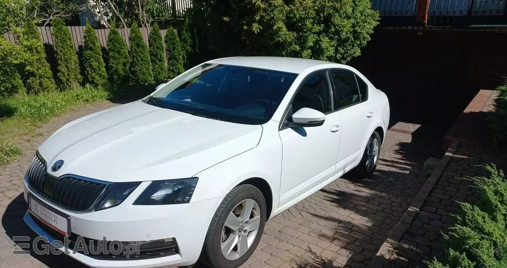 SKODA Octavia 1.5 TSI ACT Ambition DSG