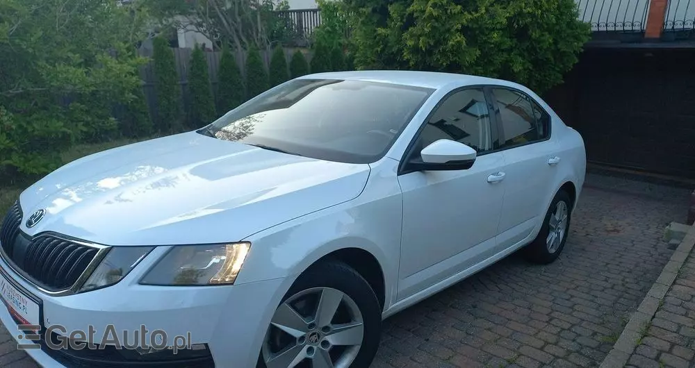 SKODA Octavia 1.5 TSI ACT Ambition DSG