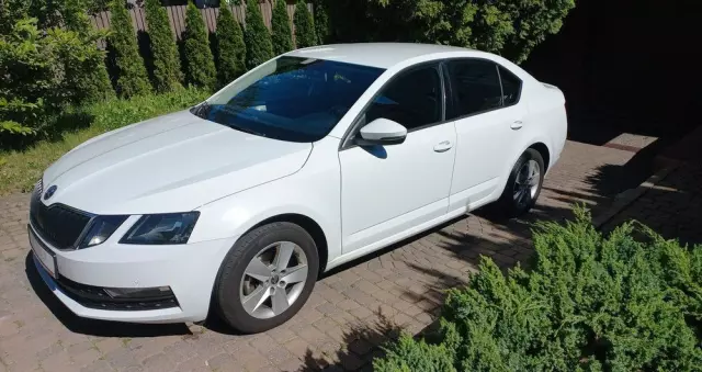SKODA Octavia 1.5 TSI ACT Ambition DSG
