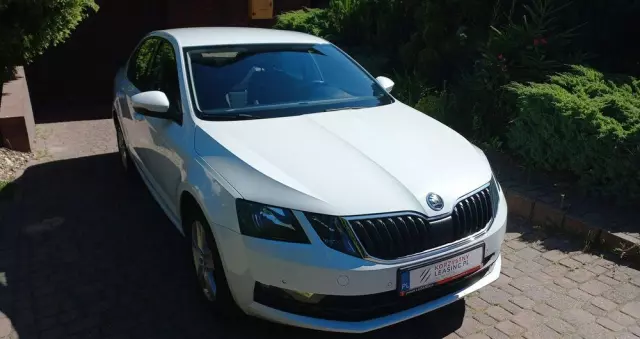 SKODA Octavia 1.5 TSI ACT Ambition DSG