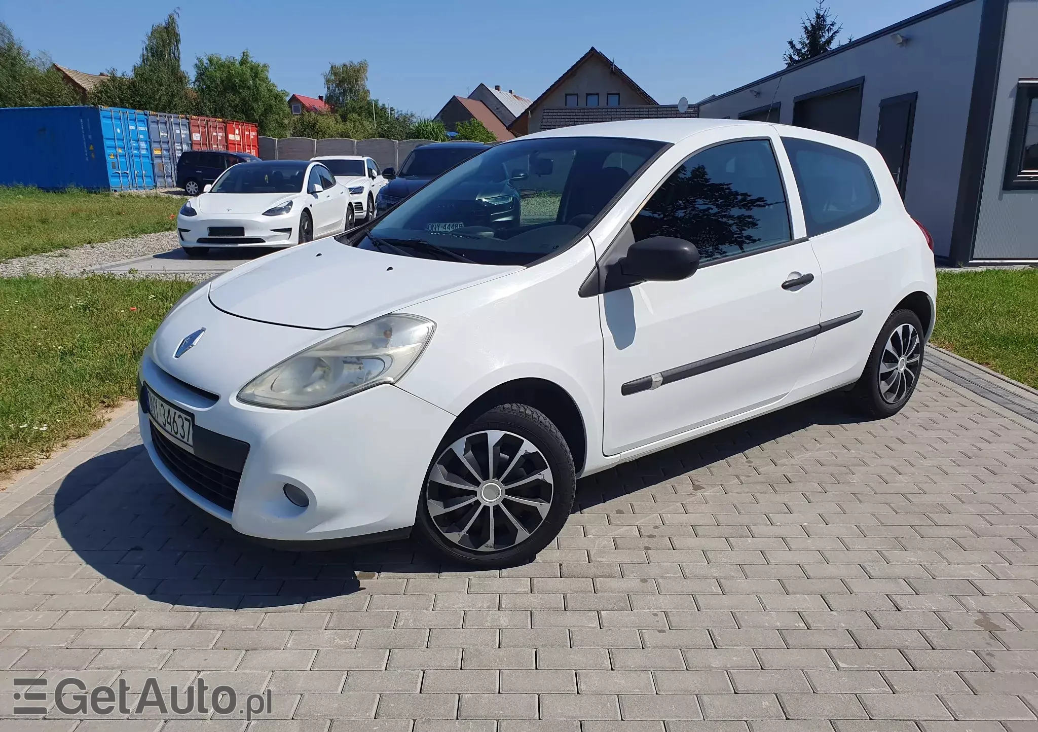 RENAULT Clio 