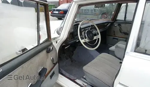 MERCEDES-BENZ 220sb 
