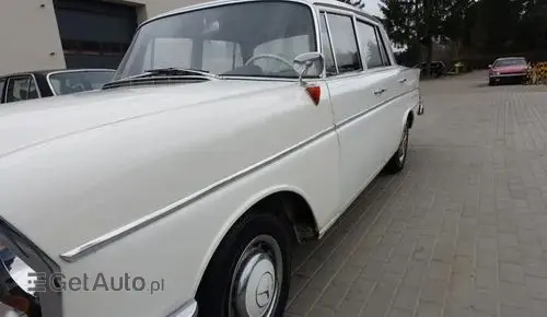 MERCEDES-BENZ 220sb 