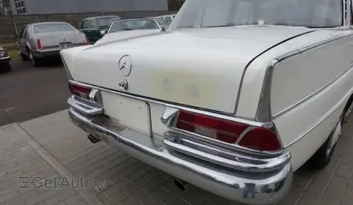 MERCEDES-BENZ 220sb 
