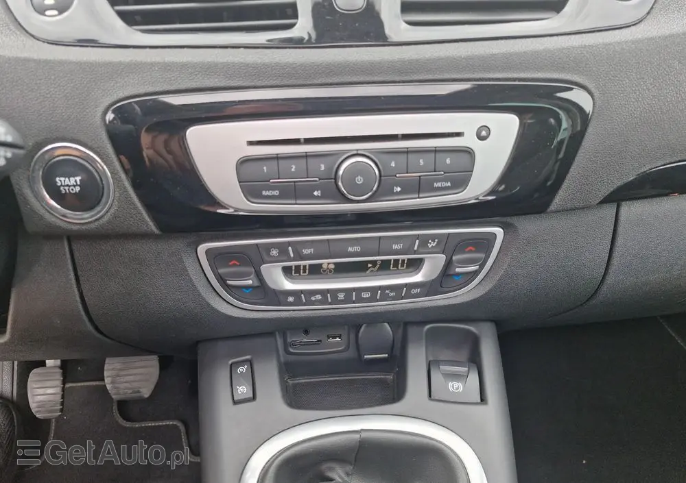 RENAULT Grand Scenic ENERGY TCe 130 BOSE EDITION