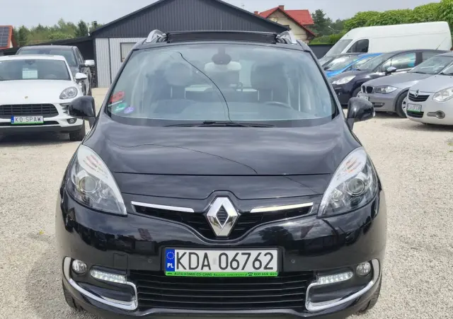 RENAULT Grand Scenic ENERGY TCe 130 BOSE EDITION