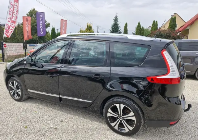 RENAULT Grand Scenic ENERGY TCe 130 BOSE EDITION