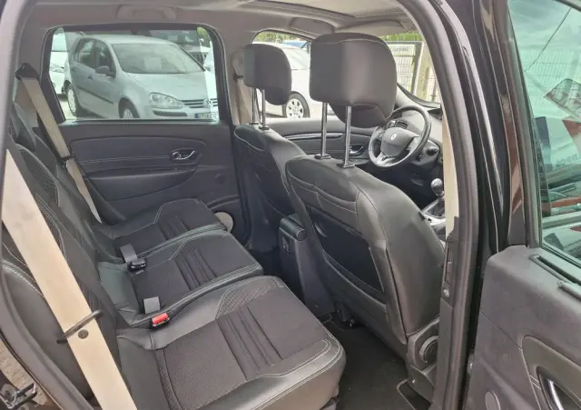 RENAULT Grand Scenic ENERGY TCe 130 BOSE EDITION