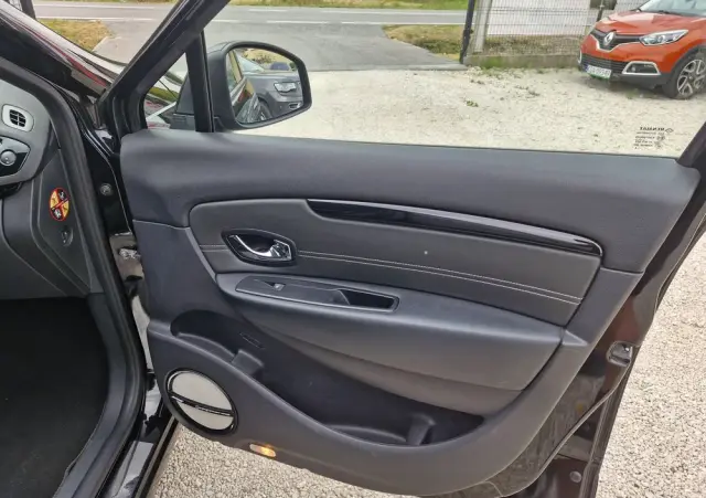 RENAULT Grand Scenic ENERGY TCe 130 BOSE EDITION